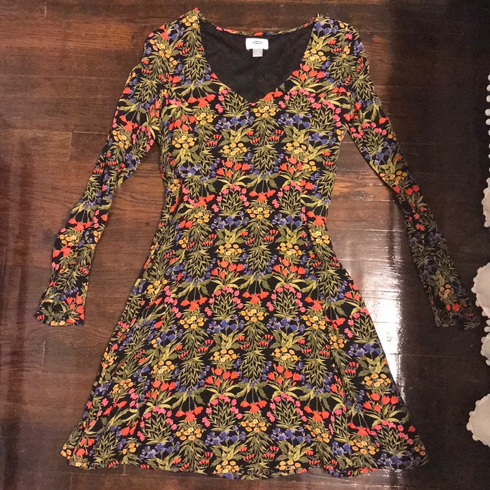 Floral long sleeve dress